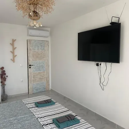 Apartment Port *